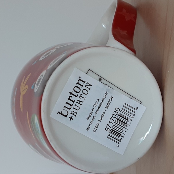 Whimsical Owls Cup Mug 10 oz Red Background Star Pattern on Handle - Picture 6 of 7